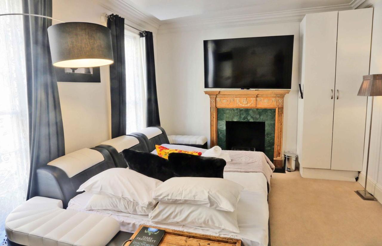 Piccadilly Circus Suites Londra Exterior foto